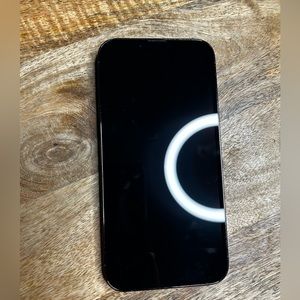 IPhone 13 Pro in perfect condition, used but in case and screen protector.